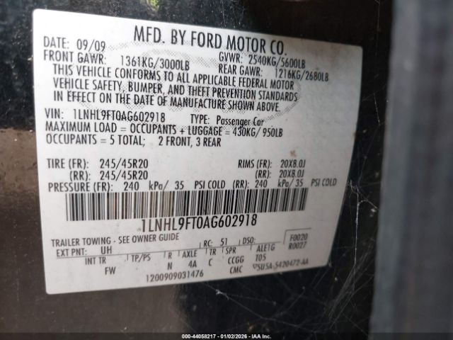 Lincoln MKS Ecoboost Image 2