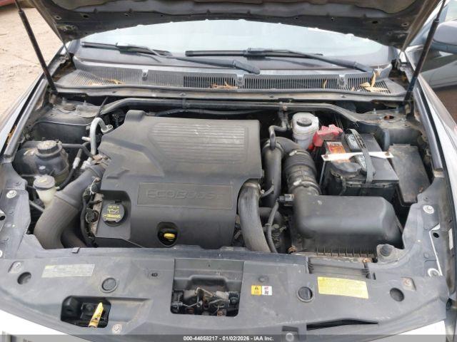 Lincoln MKS Ecoboost Image 6