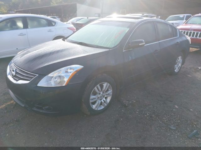 Nissan Altima 2.5 S Image 2