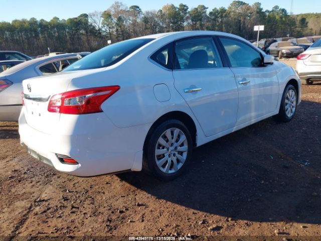 Nissan Sentra S Image 10