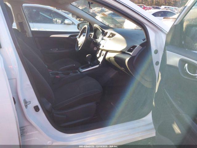 Nissan Sentra S Image 5