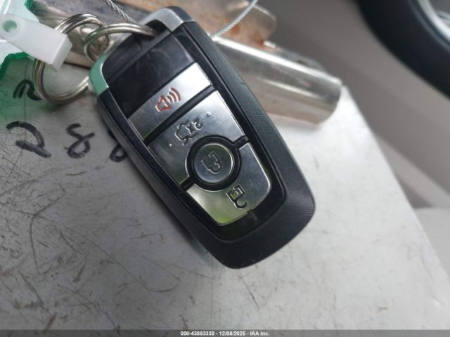 Ford Fusion Se Image 4