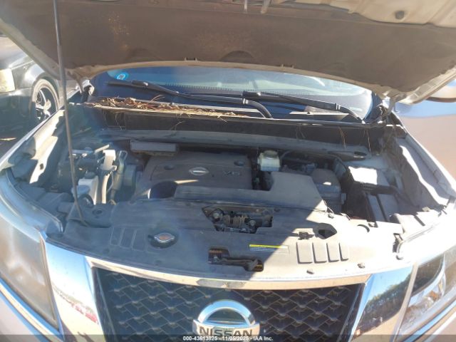 Nissan Pathfinder S Image 9