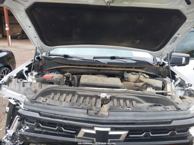 Chevrolet Silverado 1500 4wd  Short Bed Lt Trail Boss Image 11