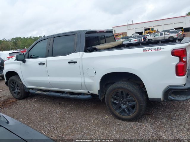 Chevrolet Silverado 1500 4wd  Short Bed Lt Trail Boss Image 10