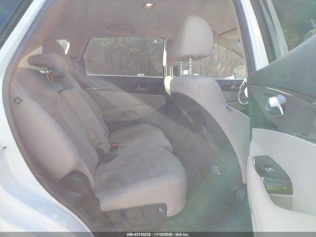 Kia Sorento 2.4l Lx Image 5