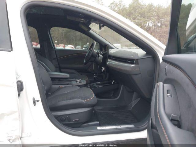 Ford Mustang Gt Image 12