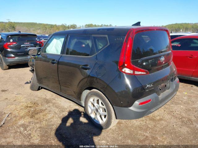 Kia Soul S Image 4