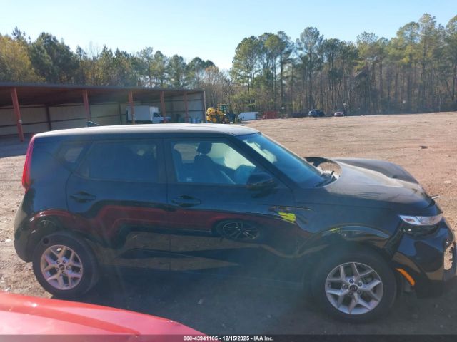 Kia Soul S Image 15