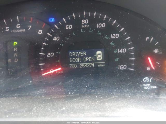 Toyota Camry Xle V6 Image 11