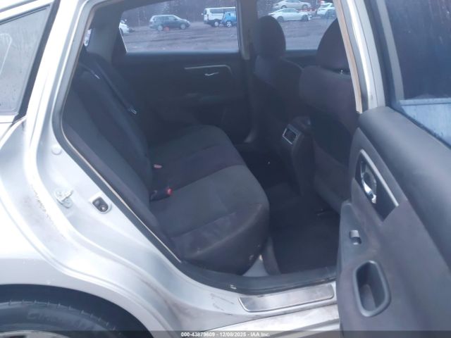 Nissan Altima 2.5 Sv Image 6