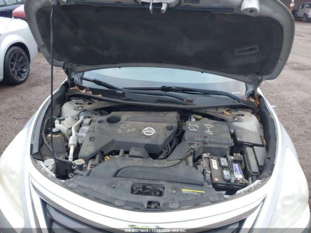 Nissan Altima 2.5 Sv Image 5