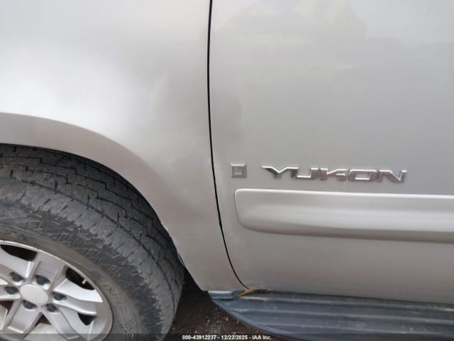 GMC Yukon Slt Image 3