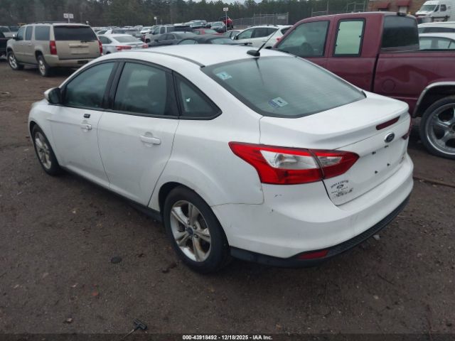 Ford Focus Se Image 9