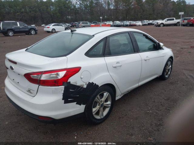 Ford Focus Se Image 6