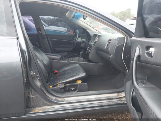 Nissan Maxima 3.5 S Image 3