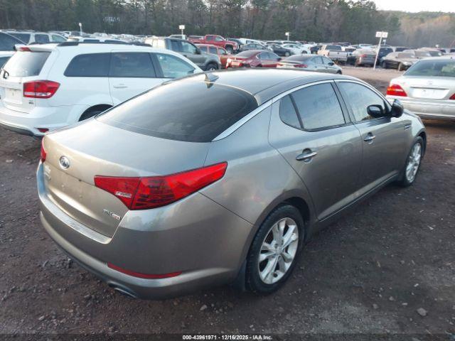 Kia Optima Ex Image 9