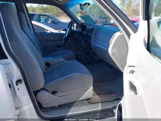 Ford Explorer Xls Image 10