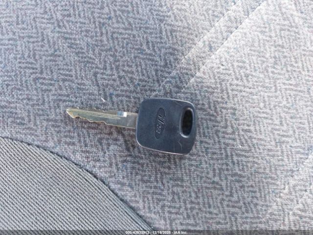 Ford Explorer Xls Image 6