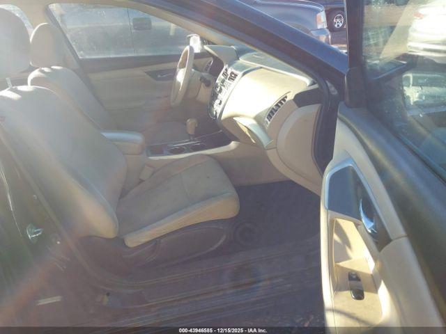 Nissan Altima 2.5 S Image 11