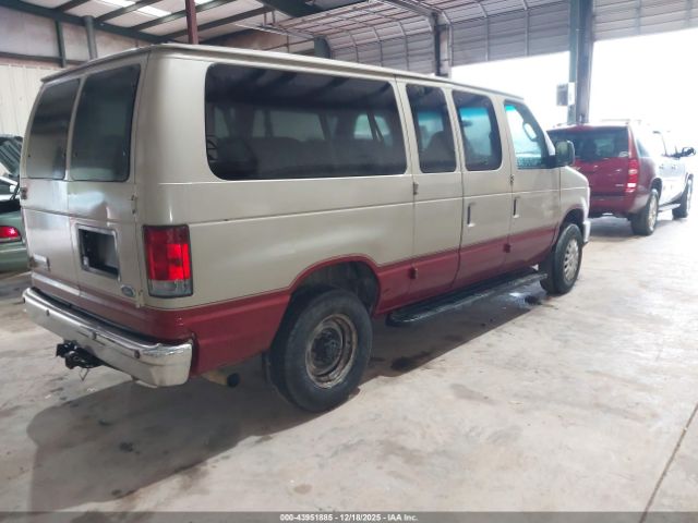 Ford E-350 Image 2
