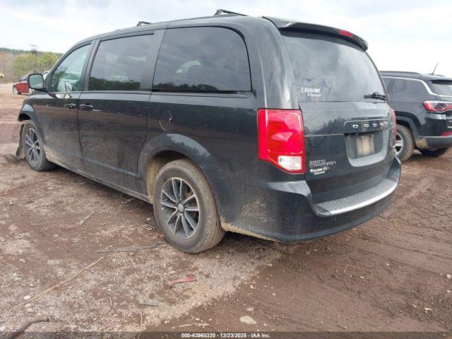 Dodge Grand Caravan Gt Image 6