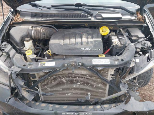 Dodge Grand Caravan Gt Image 14