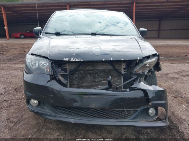 Dodge Grand Caravan Gt Image 10