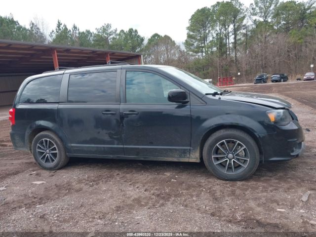 Dodge Grand Caravan Gt Image 12