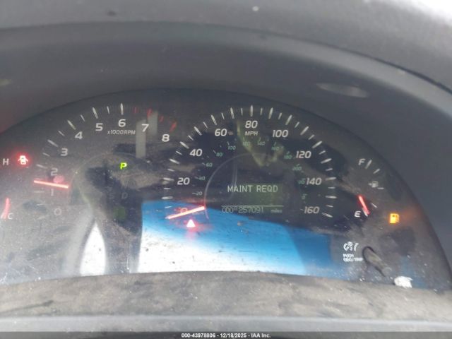 Toyota Camry Xle V6 Image 5