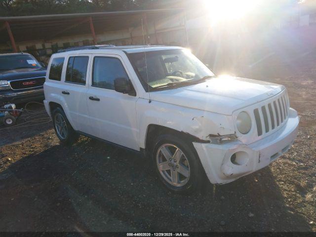  Salvage Jeep Patriot