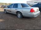 Ford Crown Victoria Image 3