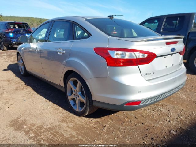 Ford Focus Titanium Image 8