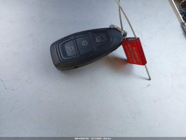 Ford Focus Titanium Image 12