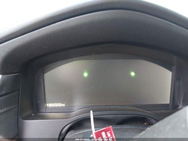 Cadillac Escalade Premium Image 6