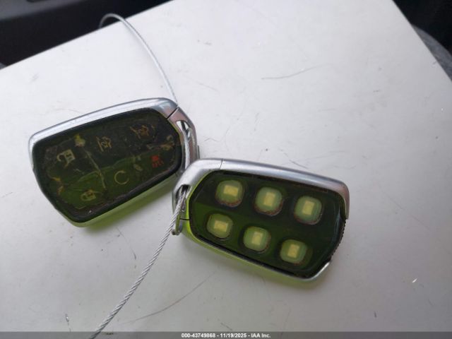 Cadillac Escalade Premium Image 15