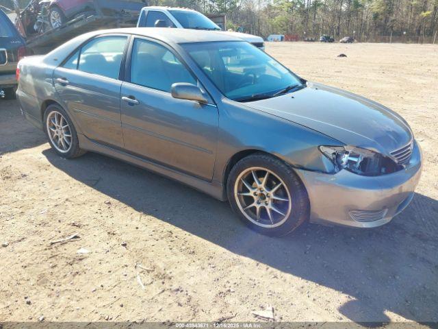  Salvage Toyota Camry