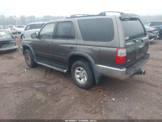 Toyota 4Runner Sr5 V6 Image 3