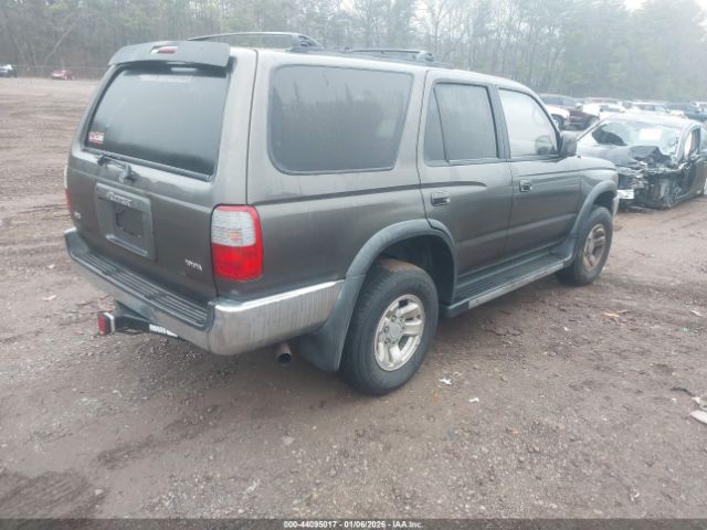 Toyota 4Runner Sr5 V6 Image 8