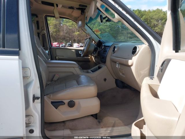 Ford Expedition Eddie Bauer Image 9