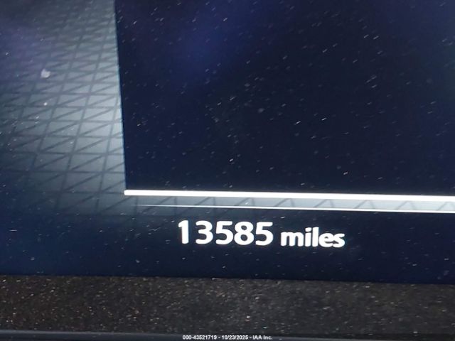 Nissan Pathfinder Platinum Fwd Image 11