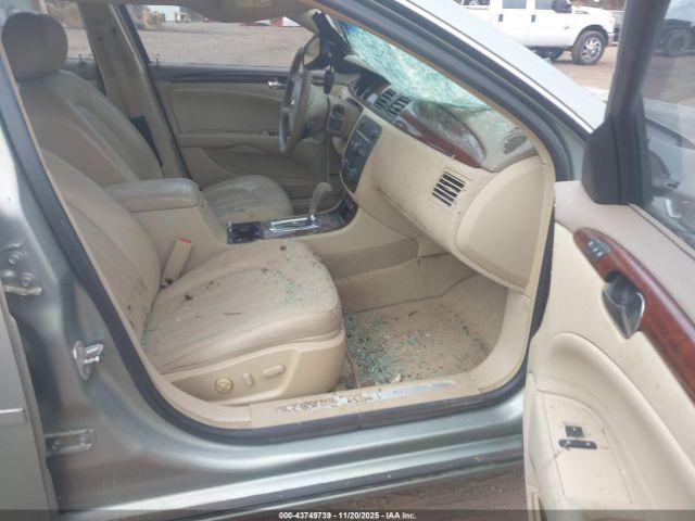 Buick Lucerne Cxl Image 3