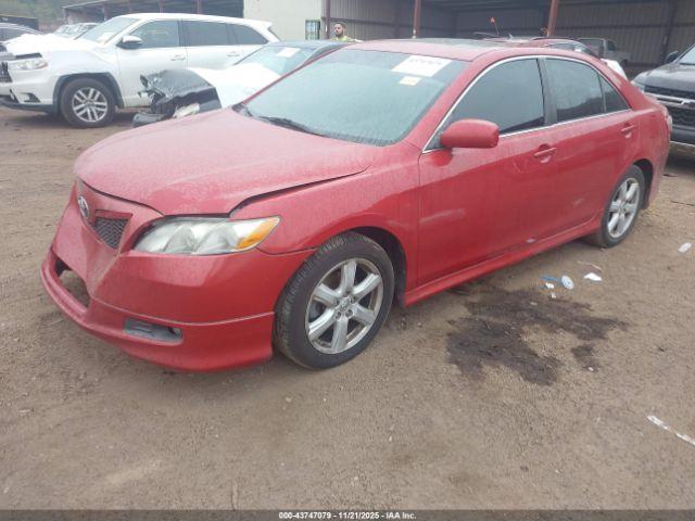 Toyota Camry Se Image 9