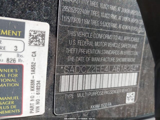 Jaguar F-PACE Svr P550 Awd Automatic Image 12