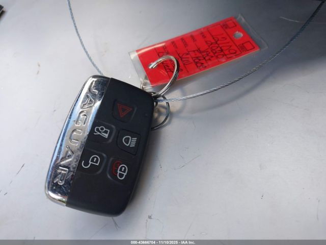 Jaguar F-PACE Svr P550 Awd Automatic Image 11