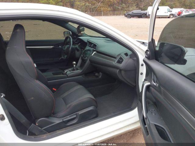 Honda Civic Si Image 3