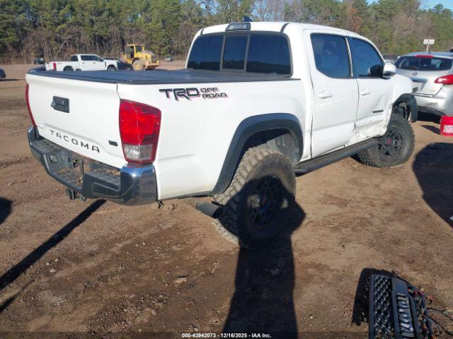 Toyota Tacoma Trd Off Road Image 4