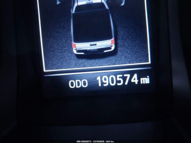 Toyota Tacoma Trd Off Road Image 11