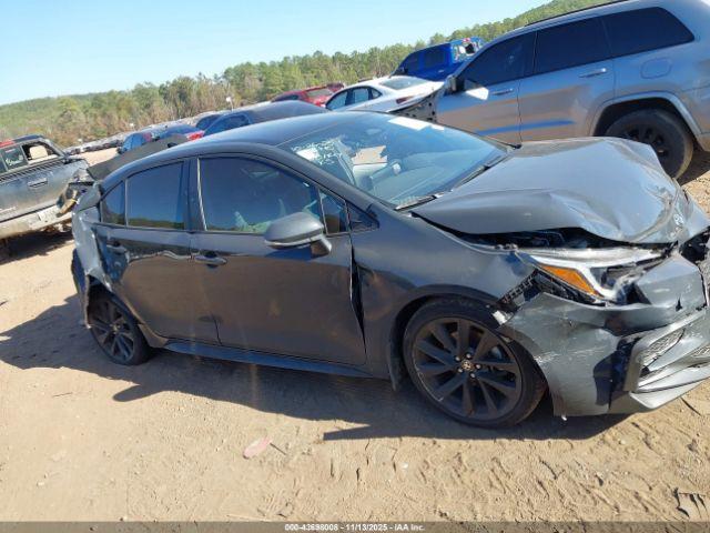 Toyota Corolla Se Image 11