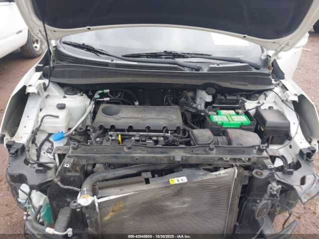 Hyundai TUCSON Gls Image 2